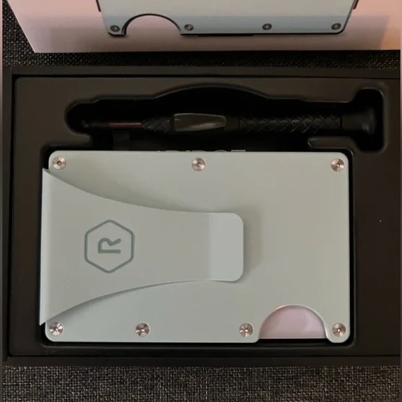 Ridge RFID Blocking Wallet w/Money Clip, Sea Glass, NIB, NWT - Picture 9 of 9